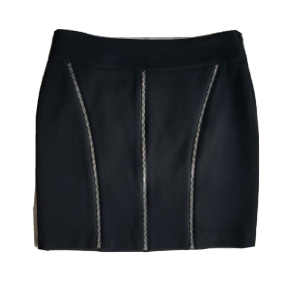Cache Black Short Skirt mint condition Sz 2